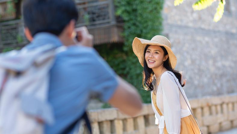 占道出片的景区商拍,逼疯多少普通游客